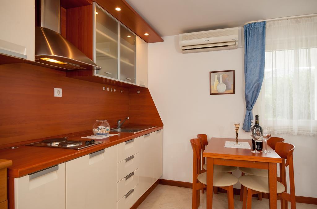 The Beach Studios & Apartments Split Room photo