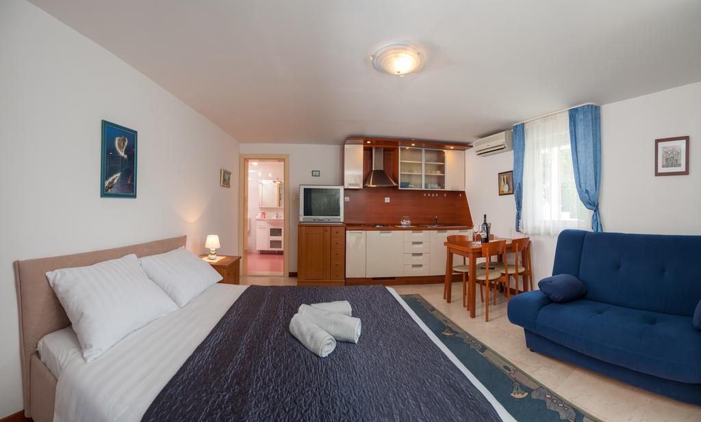 The Beach Studios & Apartments Split Room photo