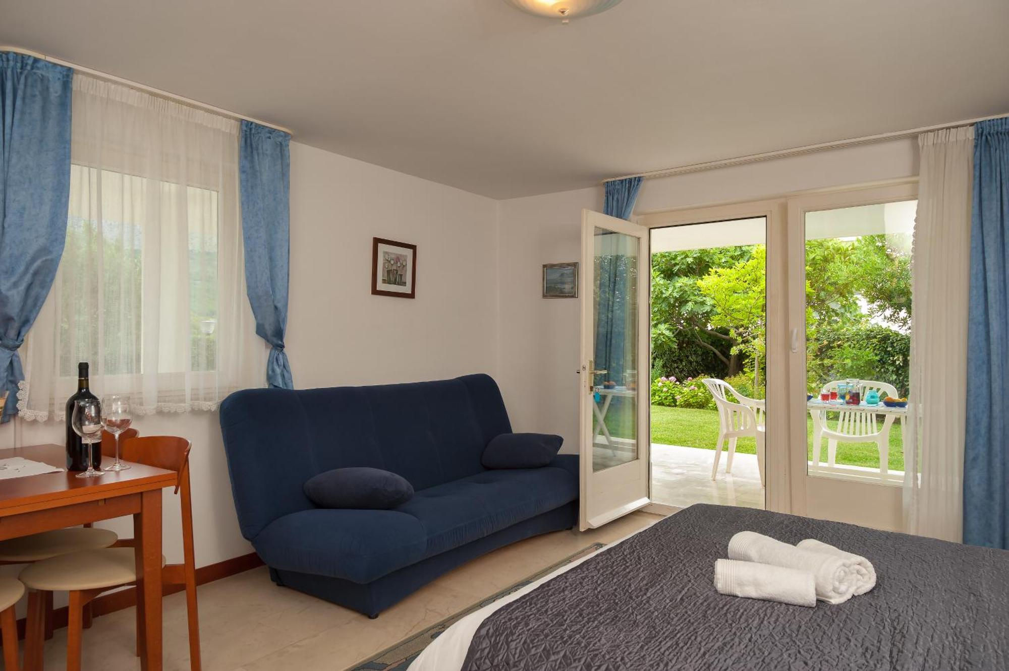 The Beach Studios & Apartments Split Room photo